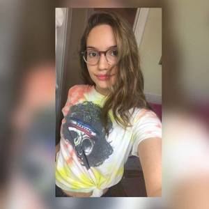 Meet your Posher, Andreina